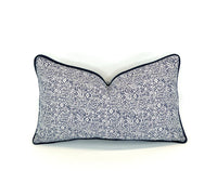 Decorative Pillow Cover in Southwestern Freeport Navy