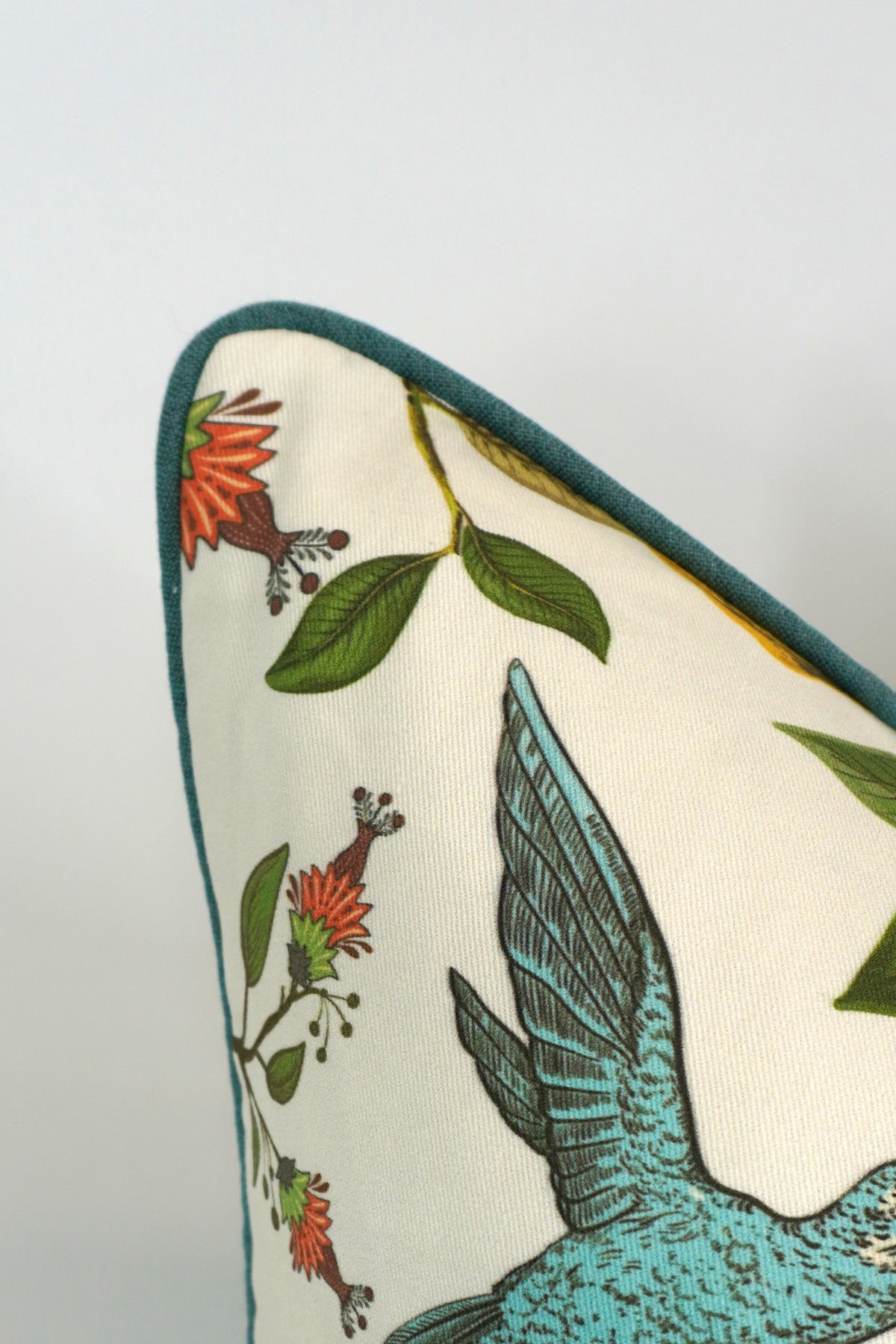 Up close view of Pillow Cover Corner Edge of the Welt/Piping in the color Dark Teal